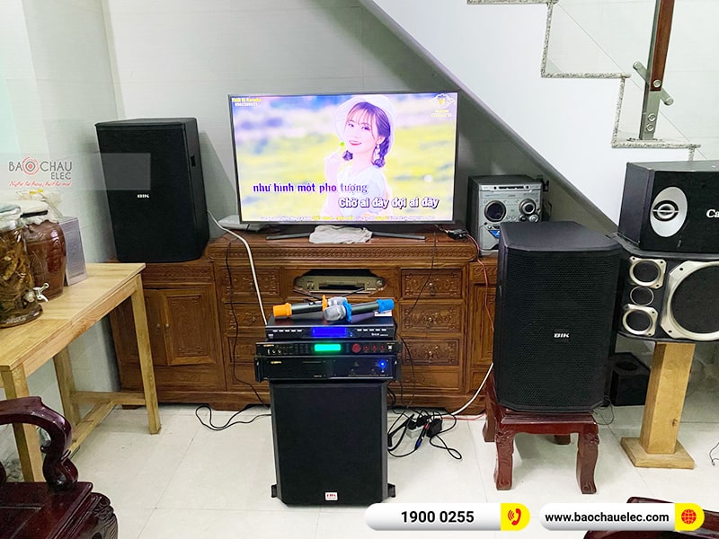 Dàn karaoke gia đình anh Dũng