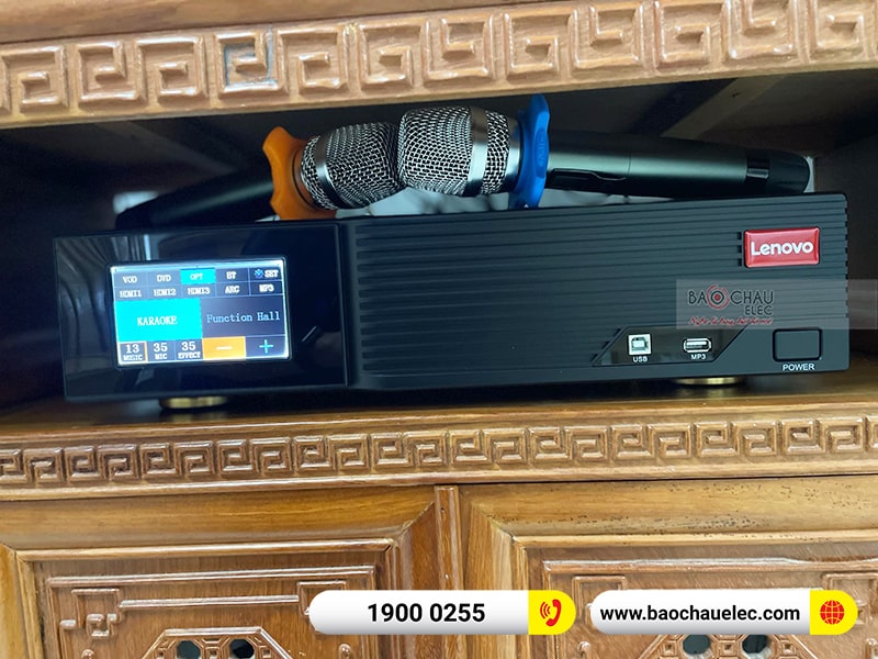 Dàn karaoke gia đình anh Hòa
