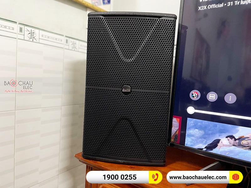 Dàn karaoke gia đình anh Ước