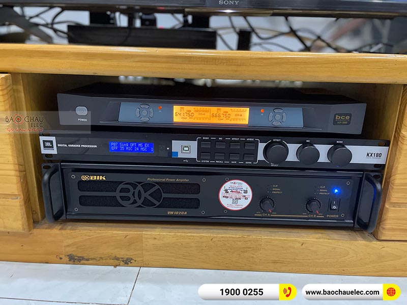 D&agrave;n karaoke gia đ&igrave;nh anh Vũ