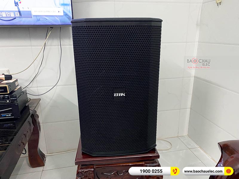 Dàn karaoke gia đình chị Ly