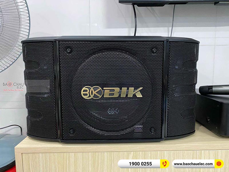 Dàn karaoke gia đình chị My