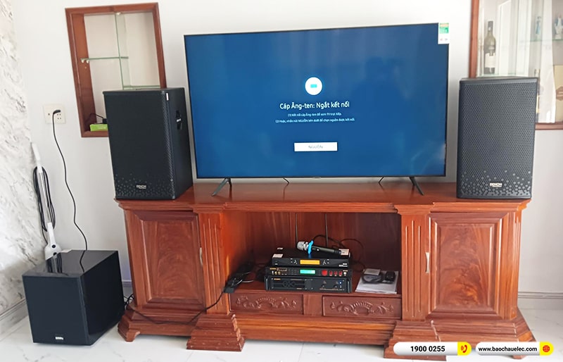 dàn karaoke gia đình chị Thúy anh