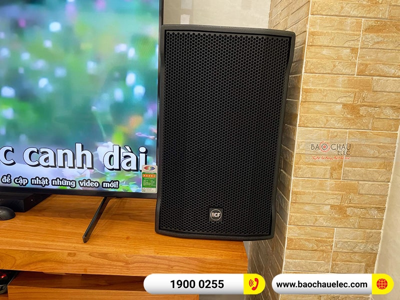 Dàn karaoke gia đình chị Vân