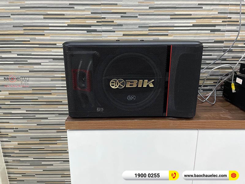 Dàn karaoke gia đình anh Hải