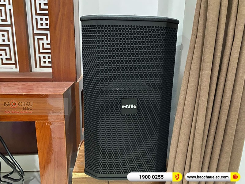 Dàn karaoke gia đình anh Nghĩa