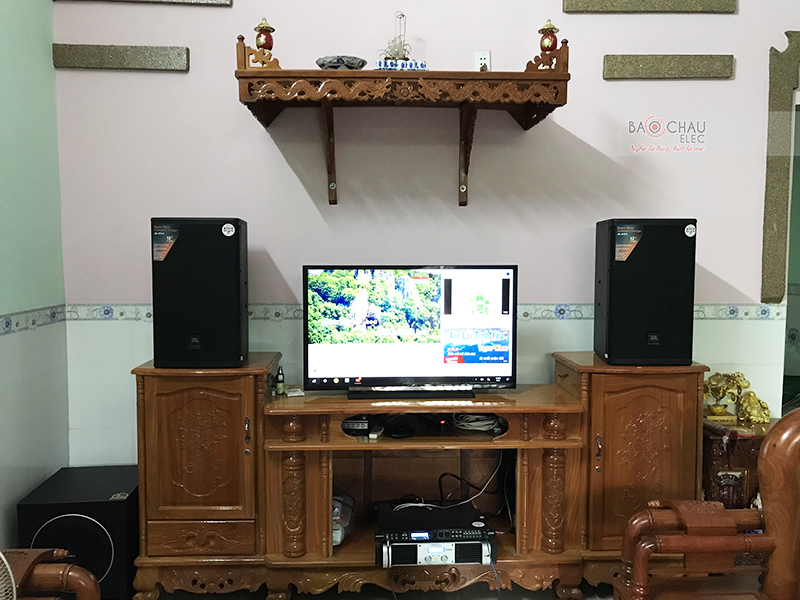 Dàn karaoke gia đình anh Thim h4