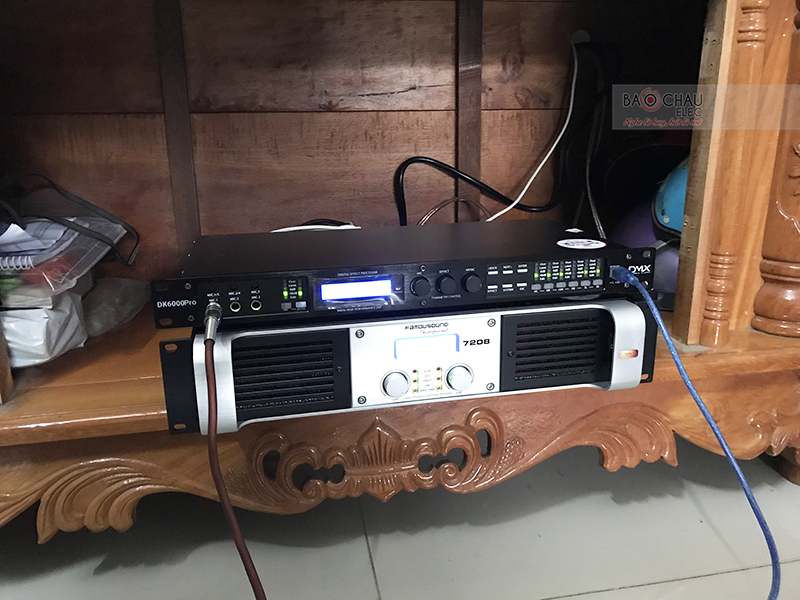 Dàn karaoke gia đình anh Thim h3