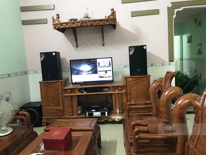 Dàn karaoke gia đình anh Thim h5