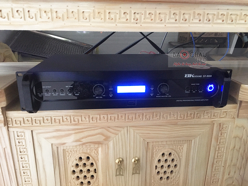 D&agrave;n karaoke gia đ&igrave;nh chị Loan h3
