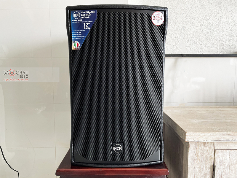 Dàn karaoke gia đình chị Ngọc h1