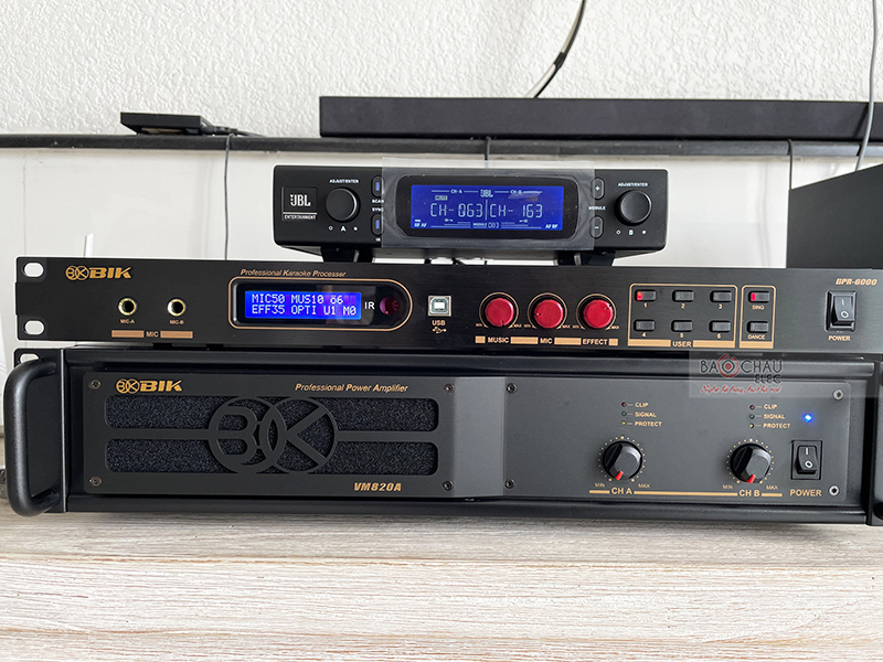 Dàn karaoke gia đình chị Ngọc h3