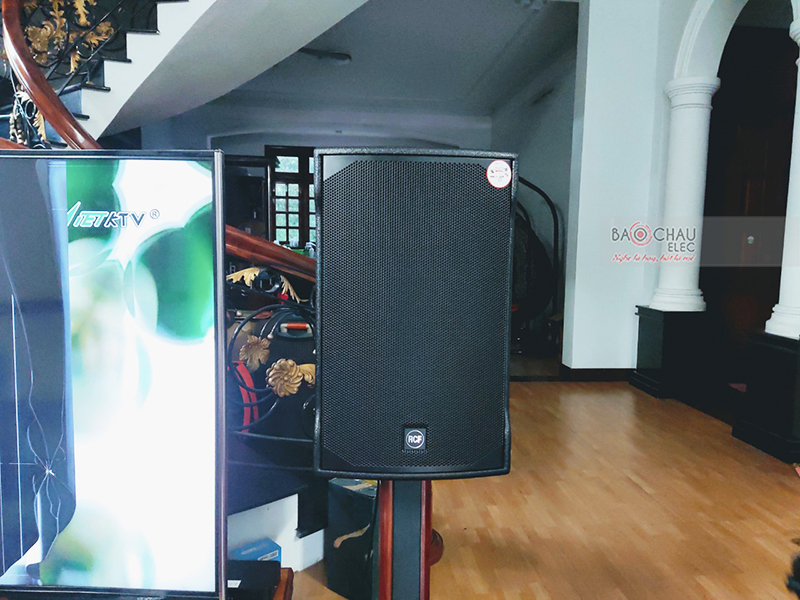 Dàn karaoke gia đình chị Trang h2