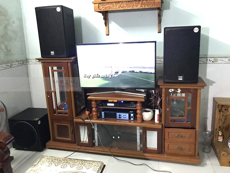 D&agrave;n karaoke gia đ&igrave;nh chị V&acirc;n ở Bi&ecirc;n H&ograve;a, Đồng Nai h5