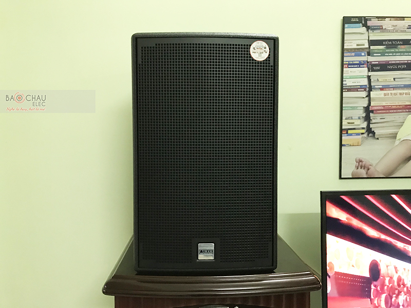 Dàn karaoke gia đình chú Hùng h1
