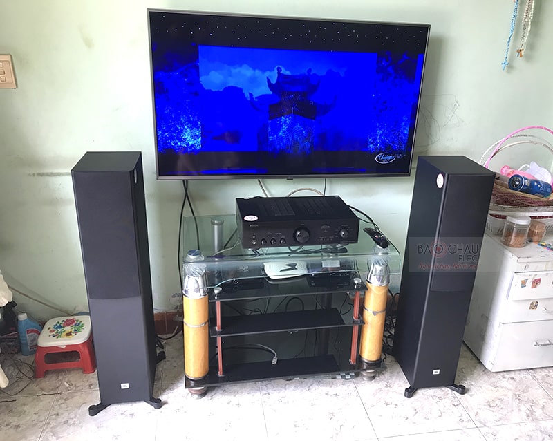 D&agrave;n nghe nhạc của gia đ&igrave;nh anh T&agrave;i tại Đồng Nai 