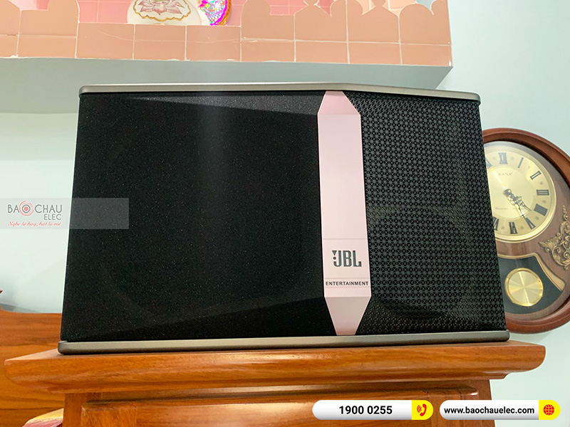 Lắp đặt dàn karaoke gia đình anh Quyền