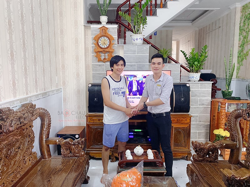Dàn karaoke gia đình anh Hòa ở Tân Uyên, Bình Dương h5