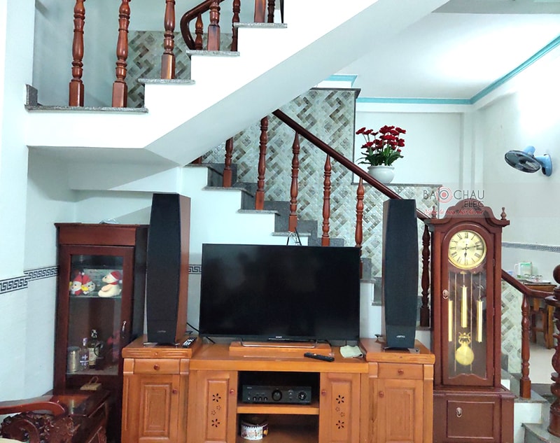 d&agrave;n nghe nhạc cho gia đ&igrave;nh anh Nga ở Thuận An h4