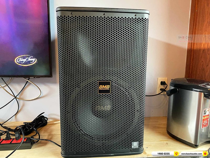 Lắp đặt dàn karaoke trị giá hơn 50 triệu cho anh Hiệu tại Bình Dương (BMB 1212SE, APP MZ-86, BRP-5600, SW815, UGX12 Gold) 