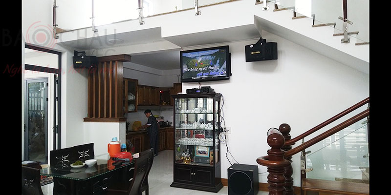 D&agrave;n karaoke gia đ&igrave;nh của anh Dũng tại B&igrave;nh Dương h5