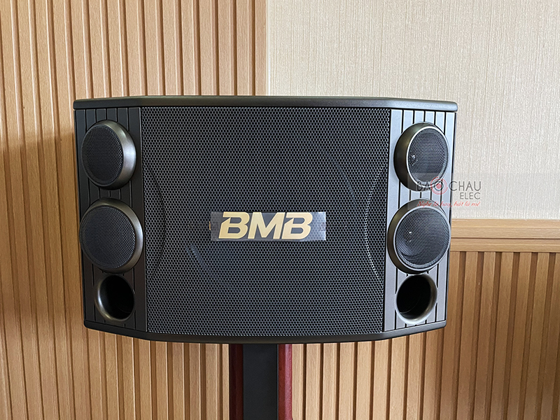 Dàn karaoke gia đình anh Tân h1