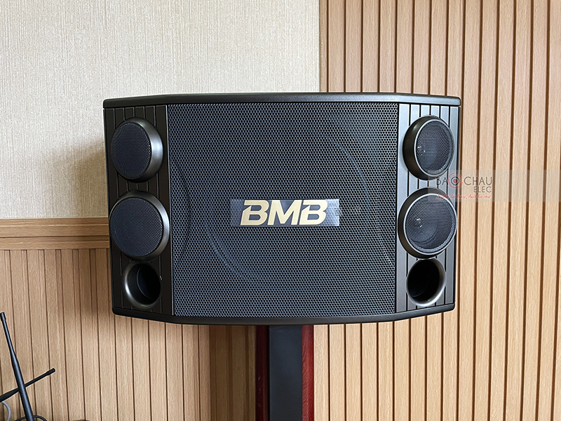 Dàn karaoke gia đình anh Tân h2