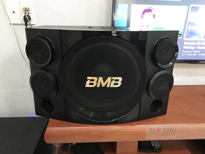 D&agrave;n karaoke gia đ&igrave;nh anh Vinh 