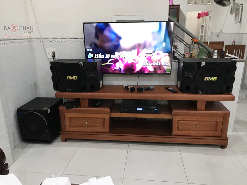 D&agrave;n karaoke gia đ&igrave;nh anh Vinh h5