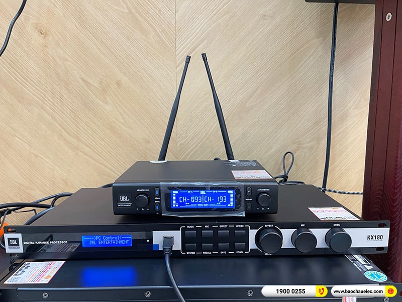 Lắp đặt dàn karaoke trị giá hơn 70 triệu cho chị Vân tại Cần Thơ (JBL XS12, AAP TD8004, KX180A, BJ-W88 Plus, JBL VM300) 