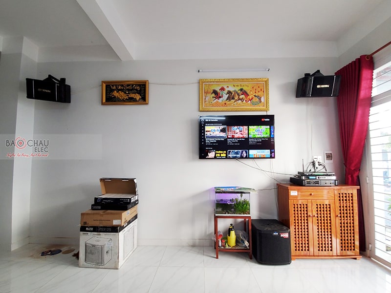 D&agrave;n karaoke gia đ&igrave;nh anh Điền 