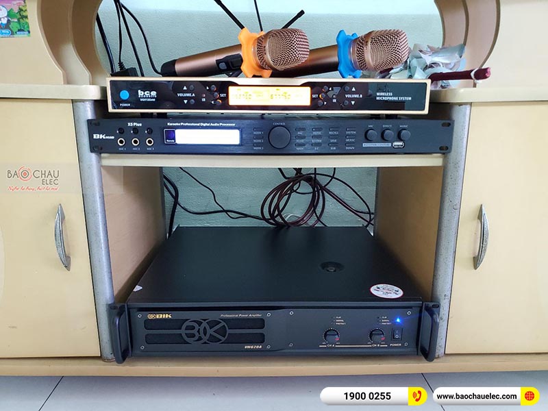 Dàn karaoke gia đình anh Khải