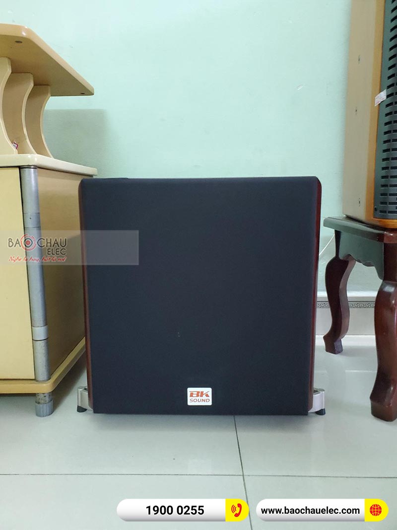 Dàn karaoke gia đình anh Khải