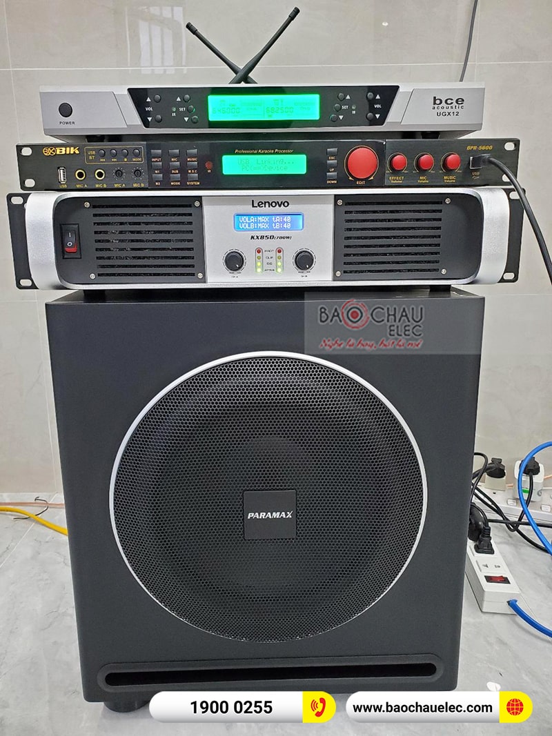 Dàn karaoke gia đình anh Văn
