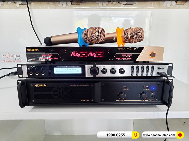 Dàn karaoke gia đình chị Quyền