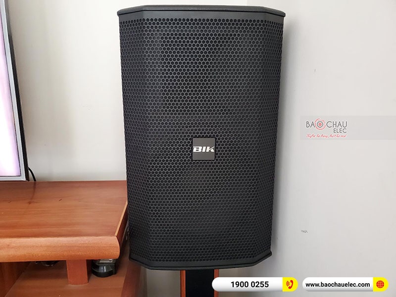 Dàn karaoke gia đình anh Khải