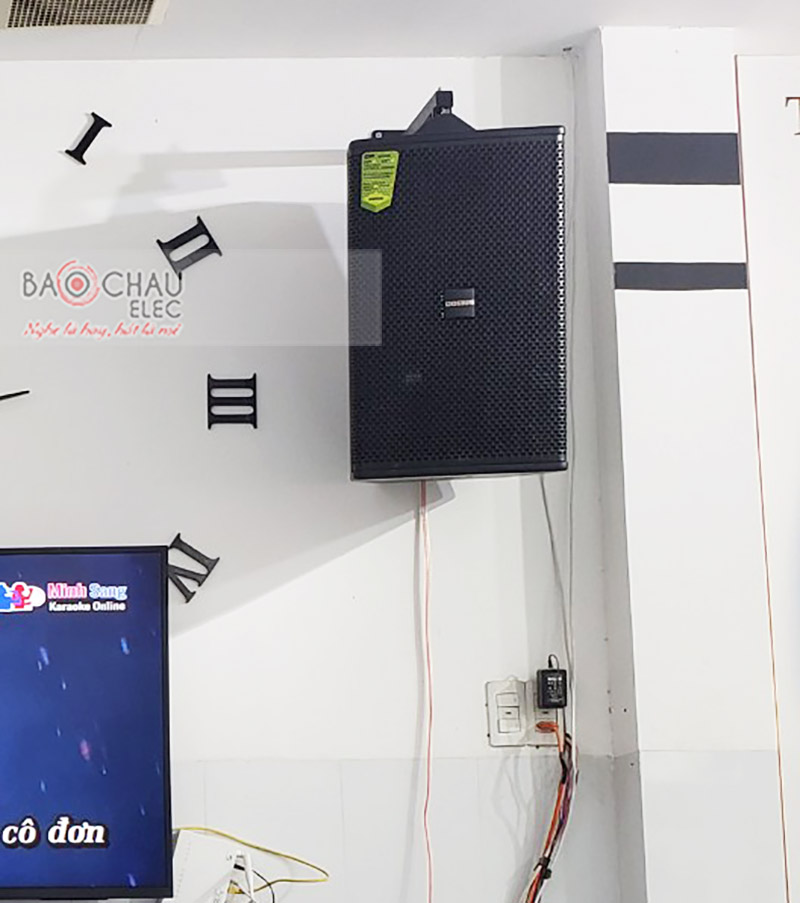 Dàn karaoke gia đình anh Tuấn h2