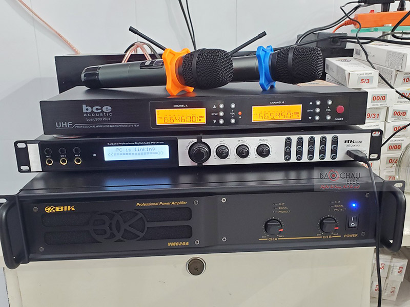 Dàn karaoke gia đình anh Tuấn h3