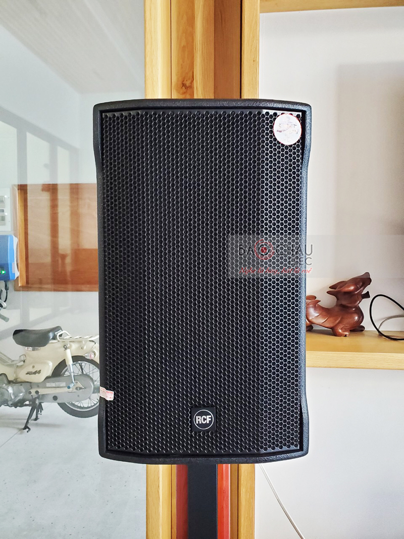Dàn karaoke gia đình chị Ngọc h1