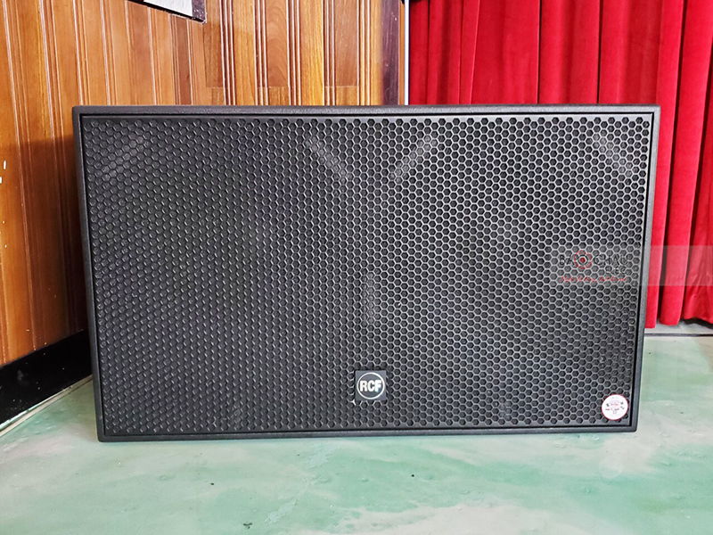 Hệ thống âm thanh nhà thờ h4
