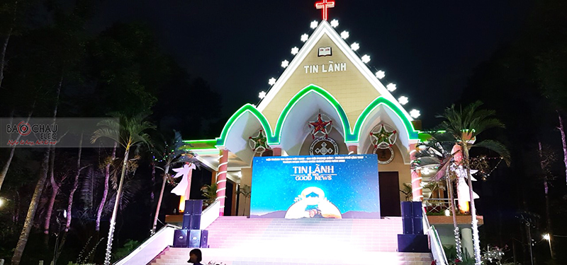 Hệ thống âm thanh nhà thờ h8