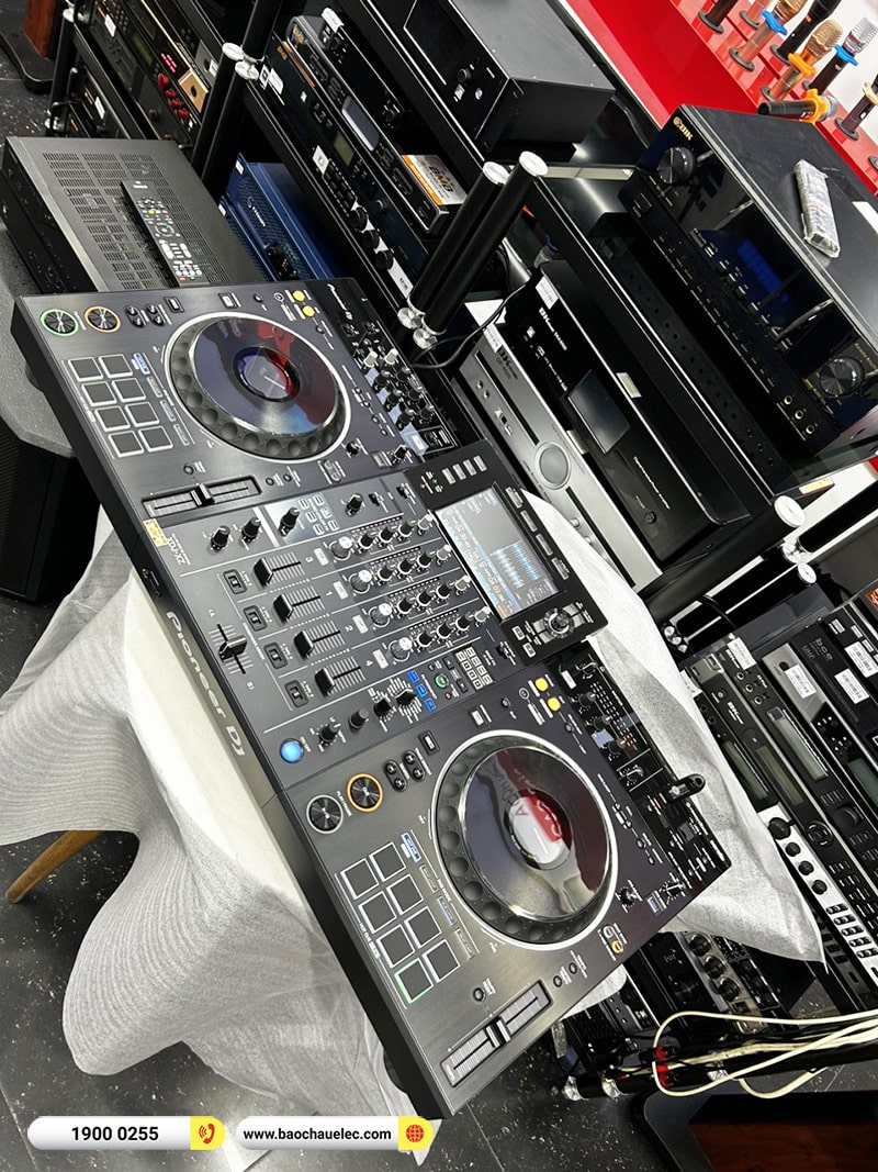 Bàn giao Bàn DJ Pioneer XDJ-XZ gần 68tr cho anh Việt tại Đà Nẵng