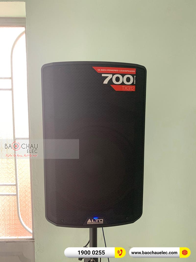 D&agrave;n karaoke gia đ&igrave;nh anh Bạo