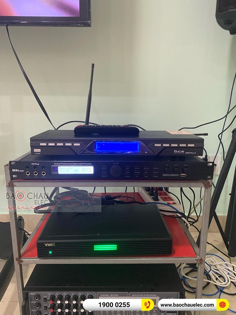 D&agrave;n karaoke gia đ&igrave;nh anh Bạo