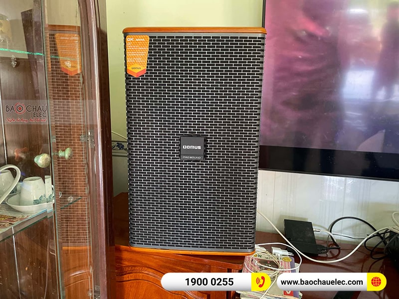 Dàn karaoke gia đình anh Cường
