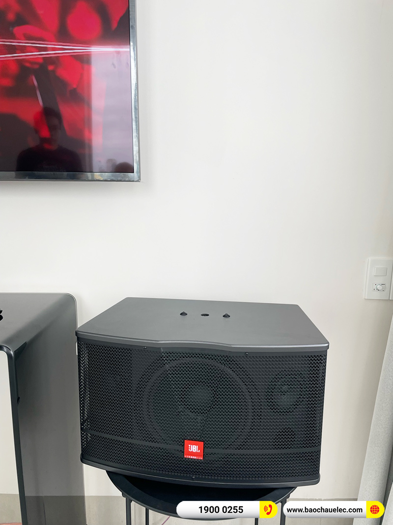 Lắp đặt dàn karaoke trị giá khoảng 30 triệu cho anh Duy tại Đà Nẵng (JBL CV1052T, JBL RMA-330A, JBL VM200) 