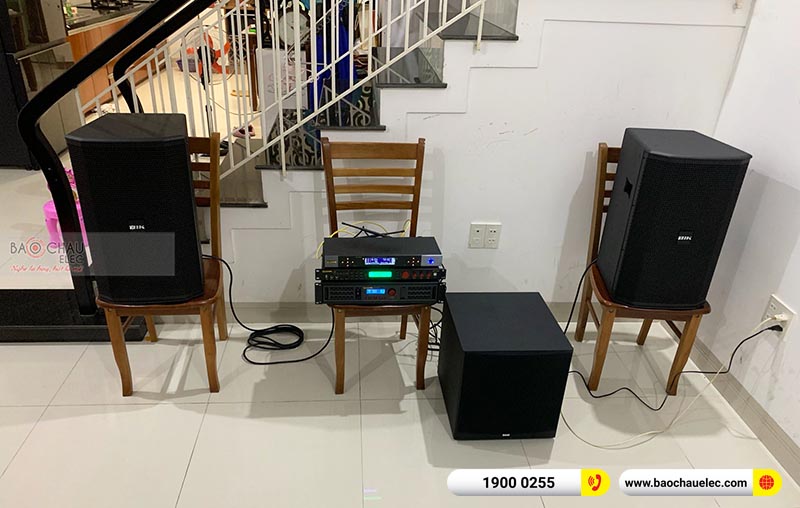 Dàn karaoke gia đình anh Long 