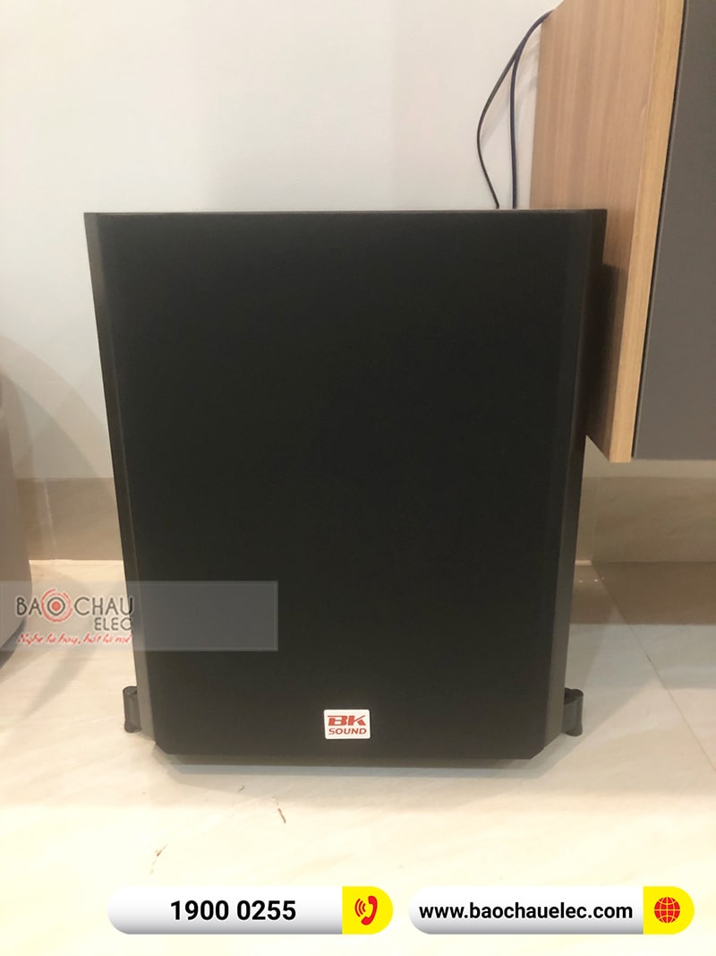 Dàn karaoke gia đình anh Thông