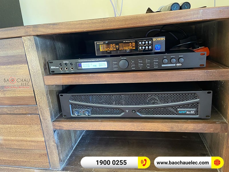 Dàn karaoke gia đình anh Vỹ