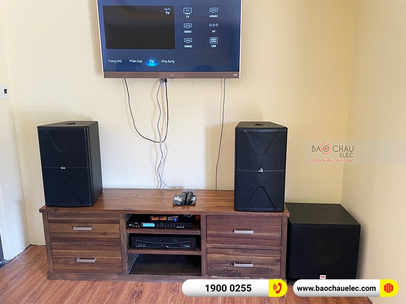 Dàn karaoke gia đình anh Vỹ